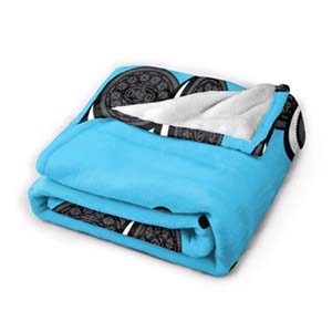 Free OREO Blanket
